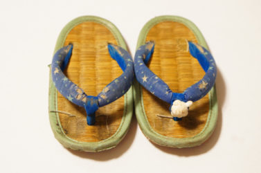 みさとっこ草履