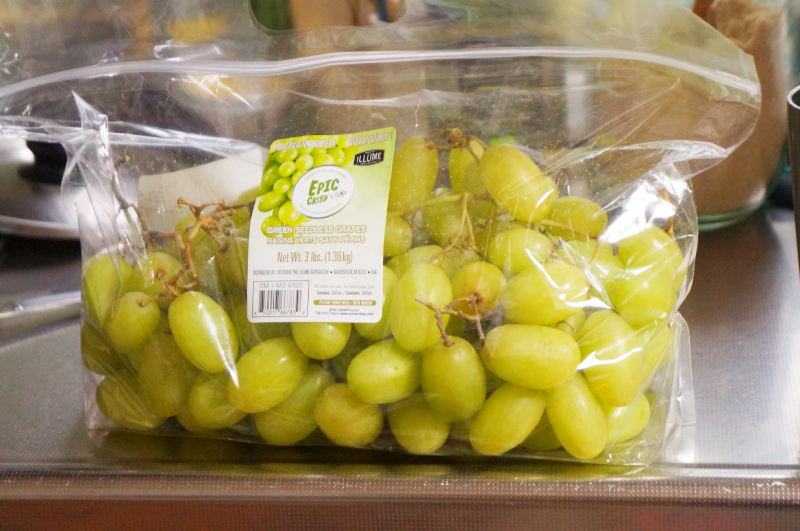 コストコ　グリーンシードレスグレープ