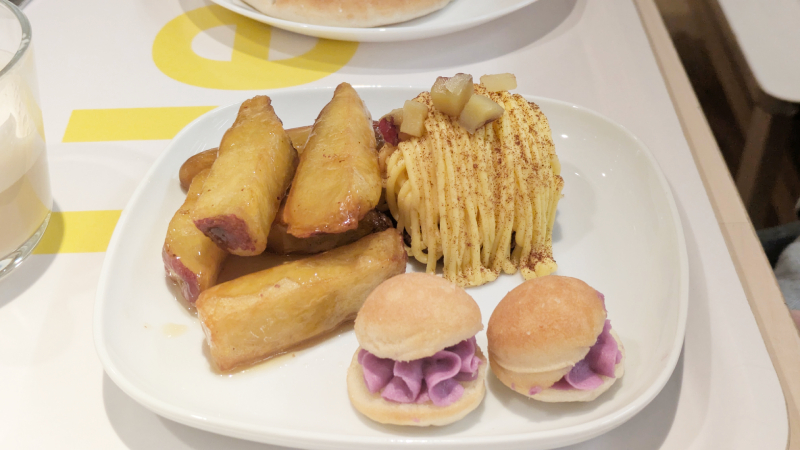 IKEAハロウィンデザートプレート　さつまいも欲張りアソート