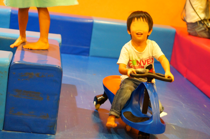 ダイバーシティ　ラウンドワン　雨の日　室内遊び場