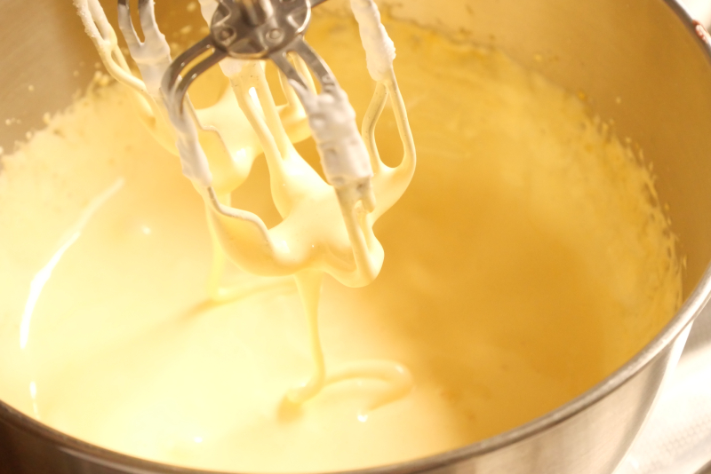 喜ばれるガトーショコラのレシピ 卵黄