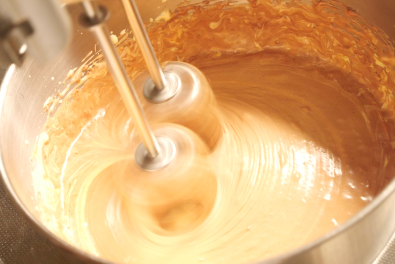 喜ばれるガトーショコラのレシピ 卵黄