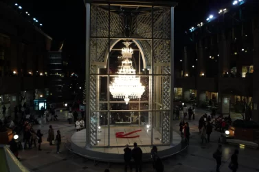 恵比寿ガーデンプレイス、バカラのシャンデリアとコース料理